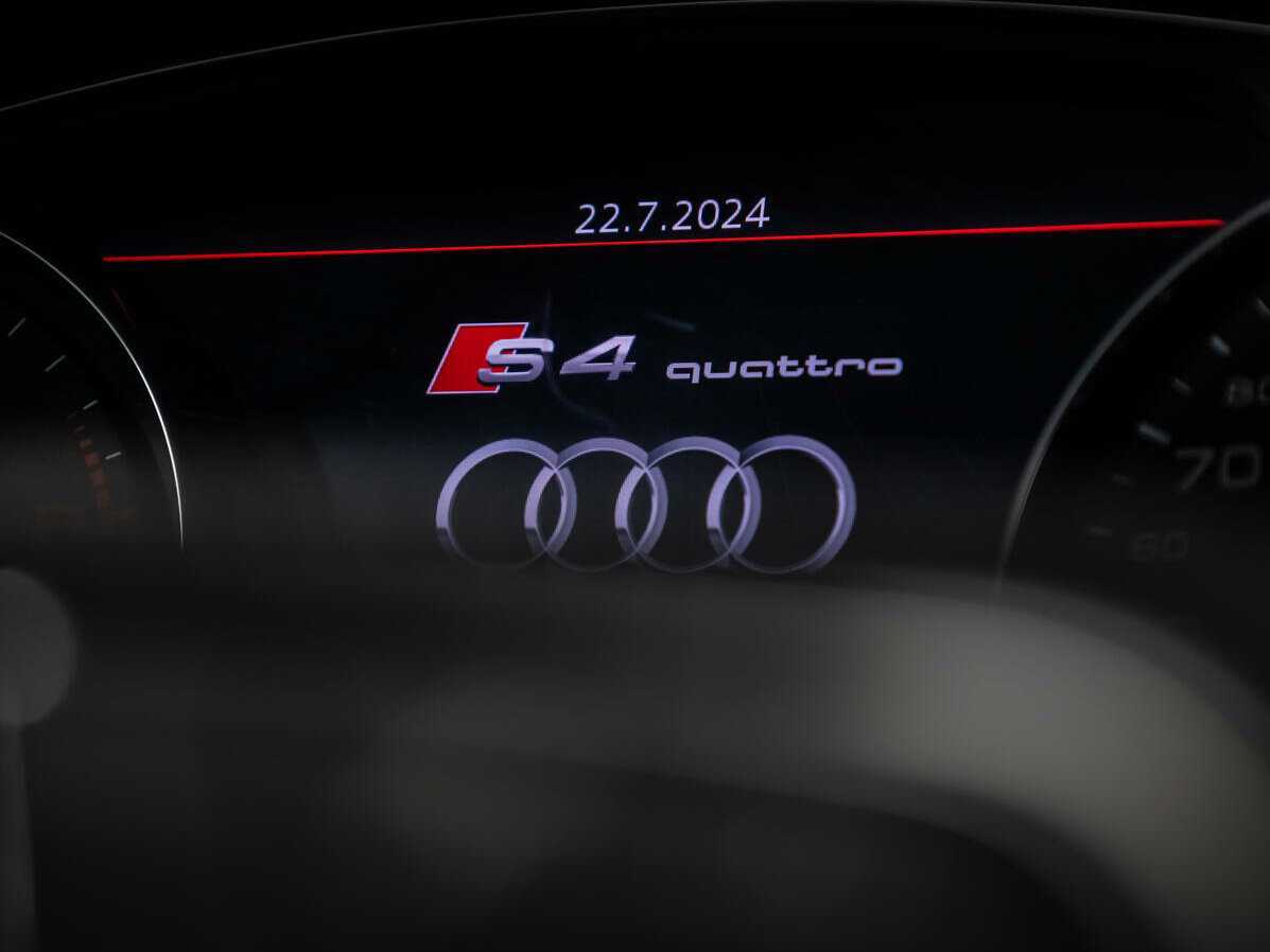 Audi A4, 2019 Фото №16