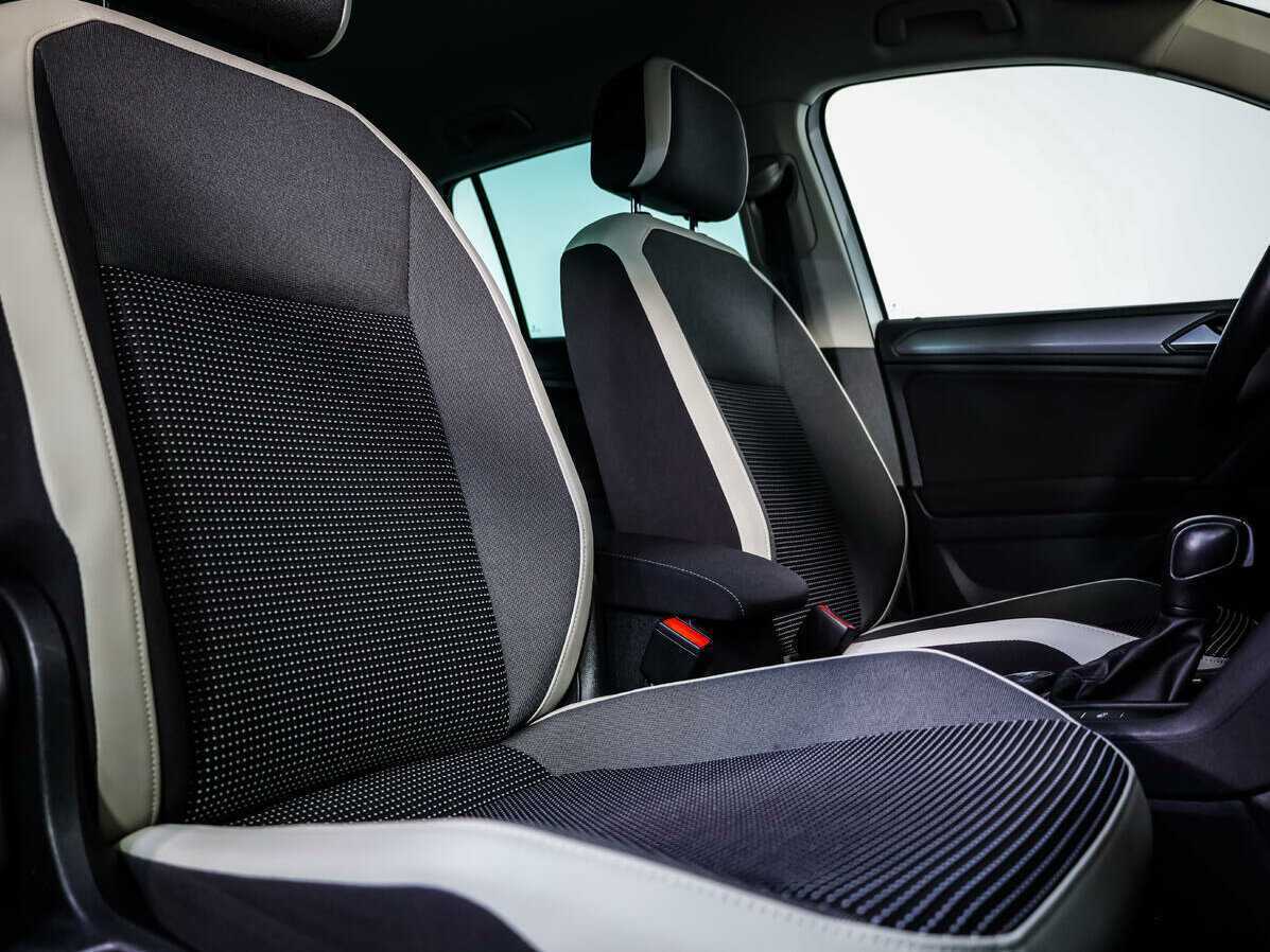 Volkswagen Tiguan, 2020 Фото №11