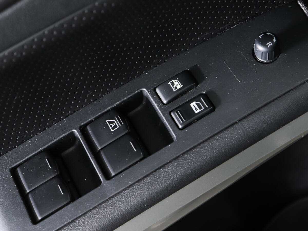 Nissan X-Trail, 2013 Фото №15