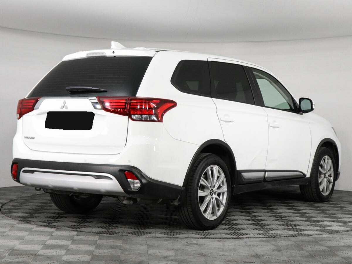 Mitsubishi Outlander, 2020 - 49 213 км. | Фото №4