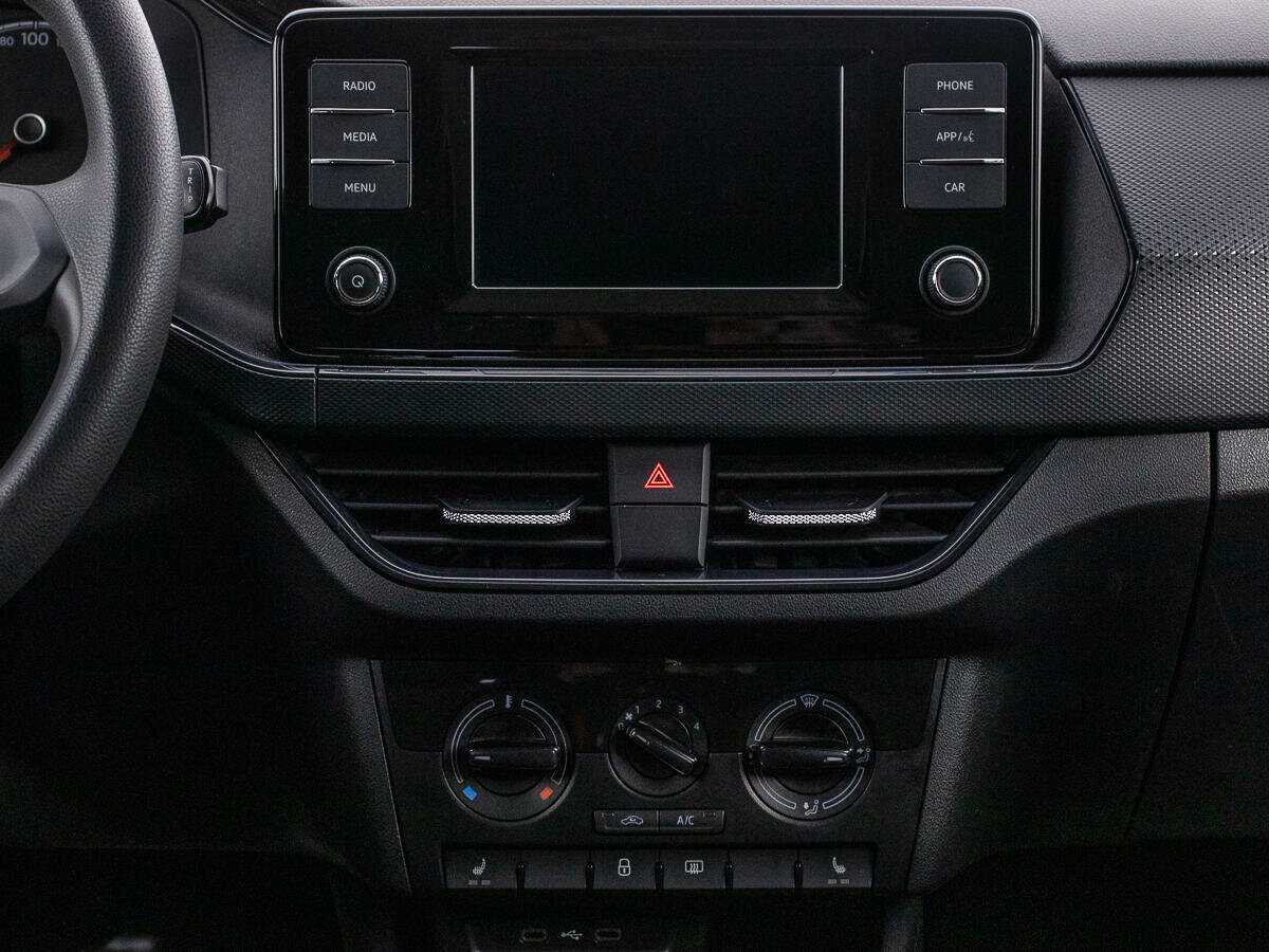 Volkswagen Polo, 2020 Фото №14