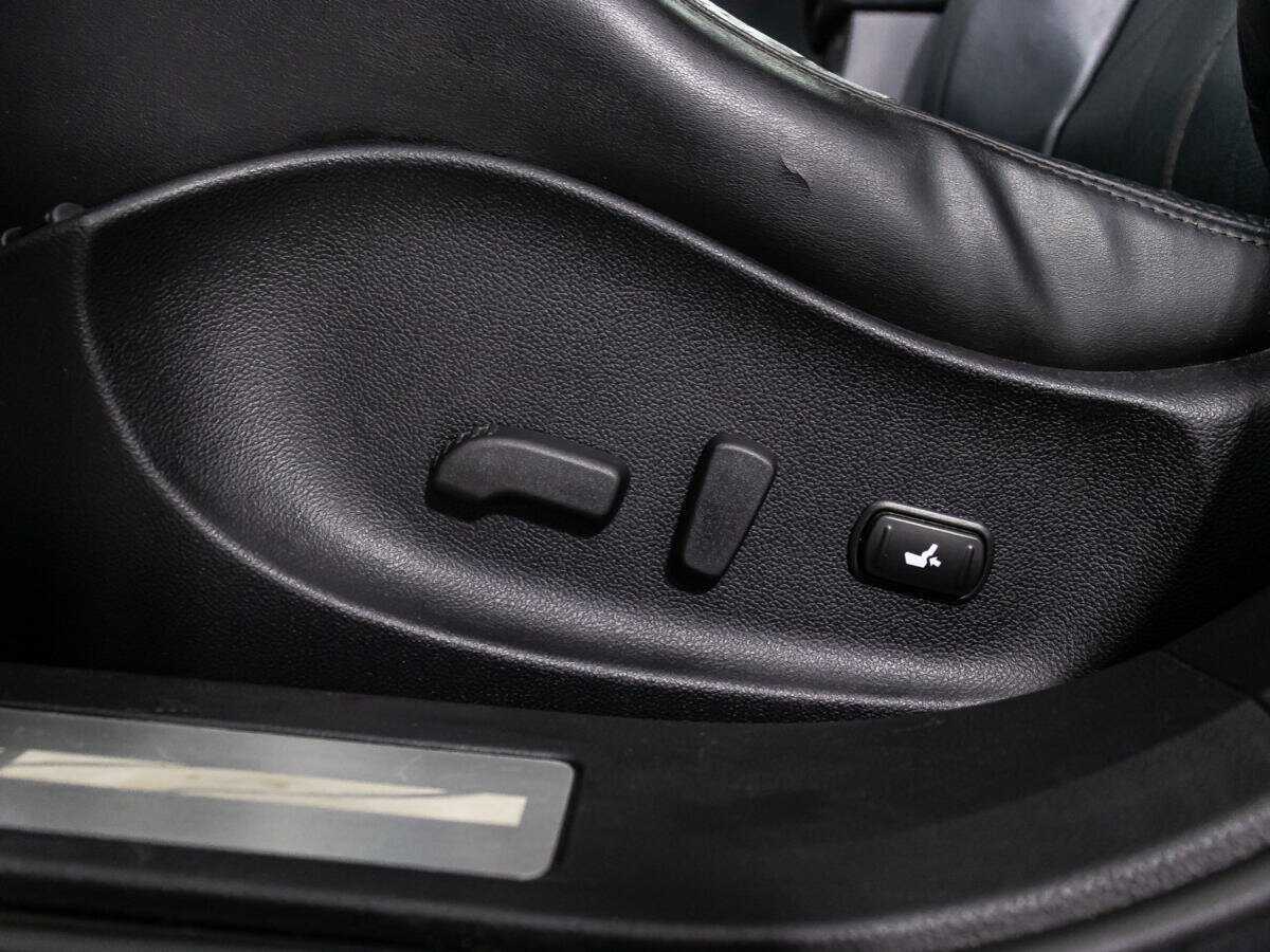 Infiniti FX37, 2012 Фото №20