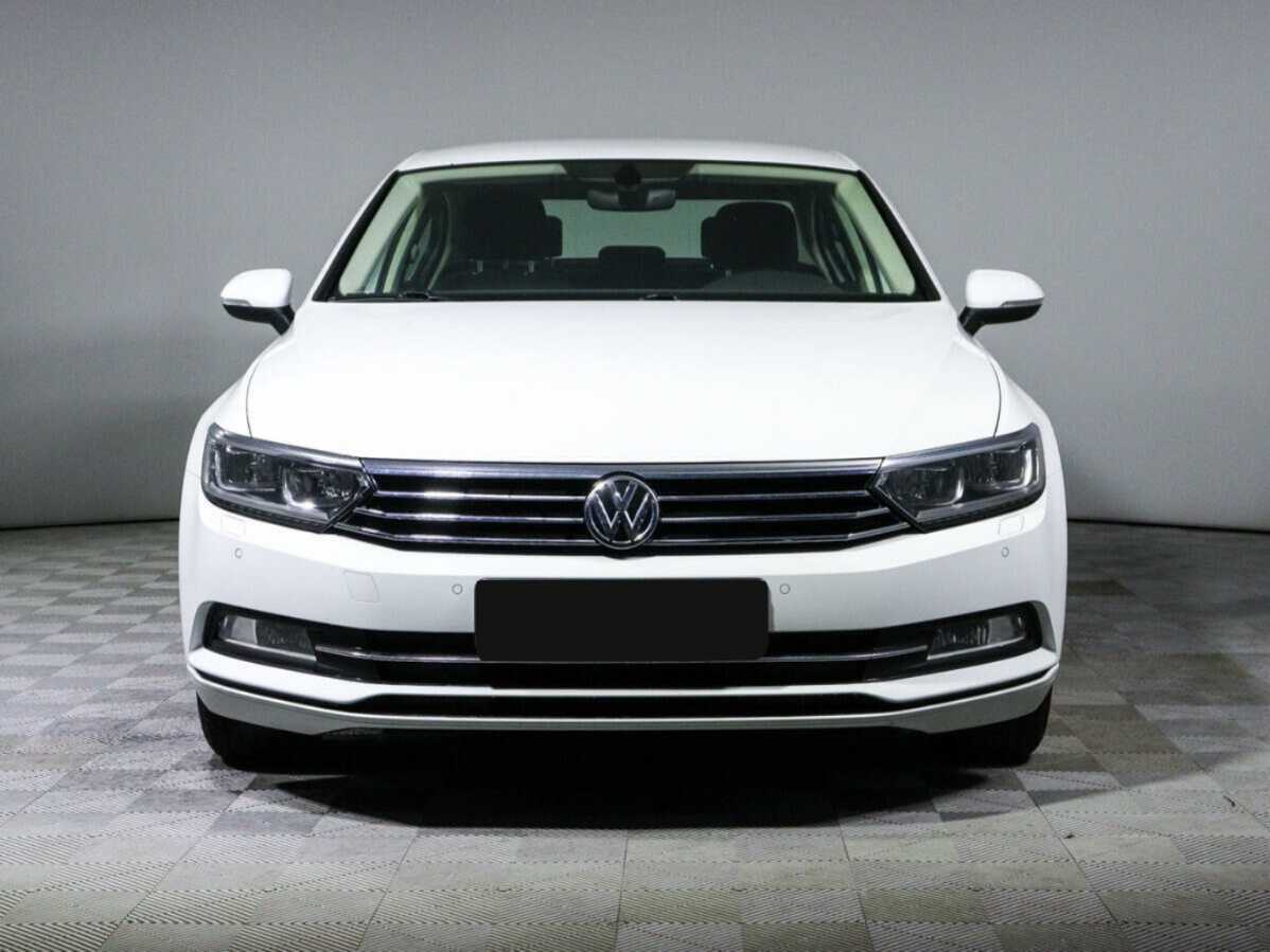 Volkswagen Passat, 2019 Фото №2