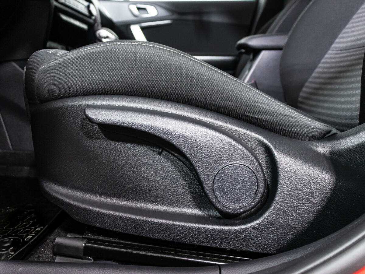 Kia Ceed, 2022 Фото №23