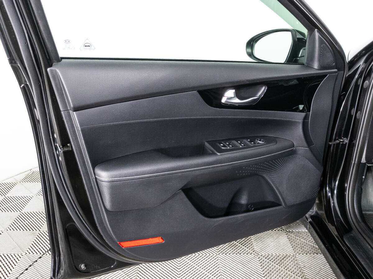 Kia Cerato, 2021 Фото №22