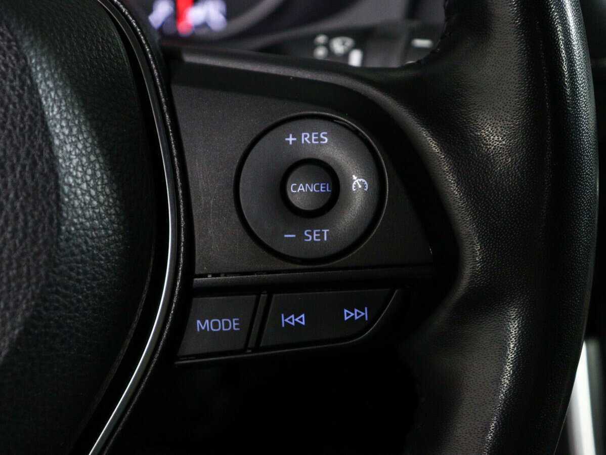 Toyota RAV4, 2021 Фото №20