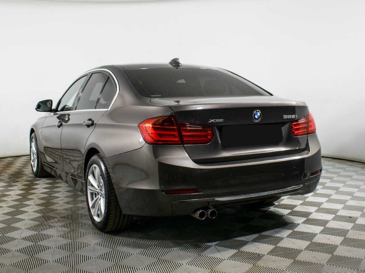 BMW 3 серии 328i xDrive, 2013 Фото №7