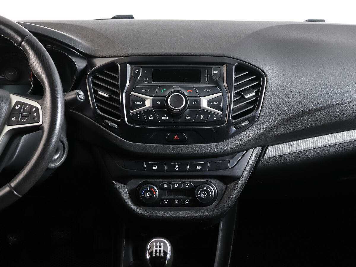 Lada (ВАЗ) Vesta, 2020 Фото №13