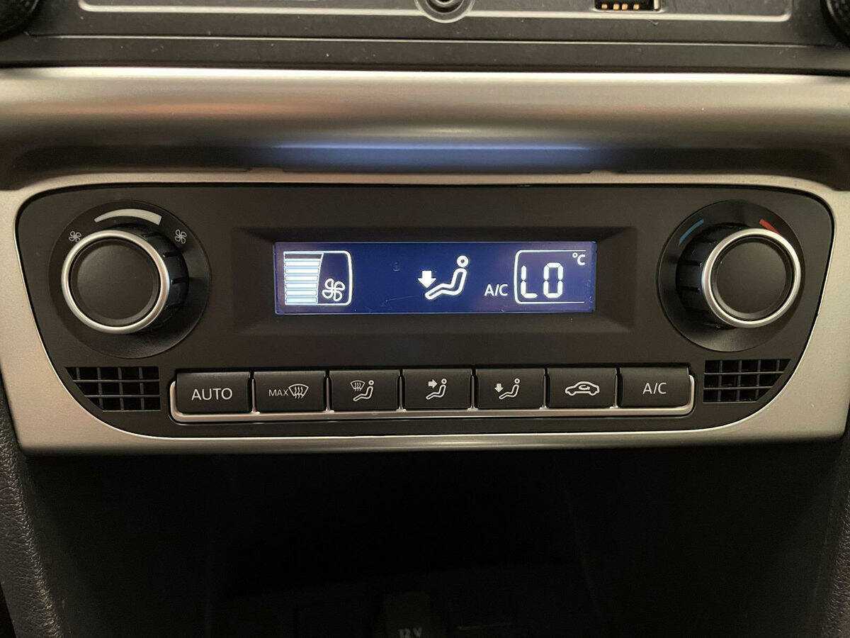 Volkswagen Polo, 2018 Фото №17