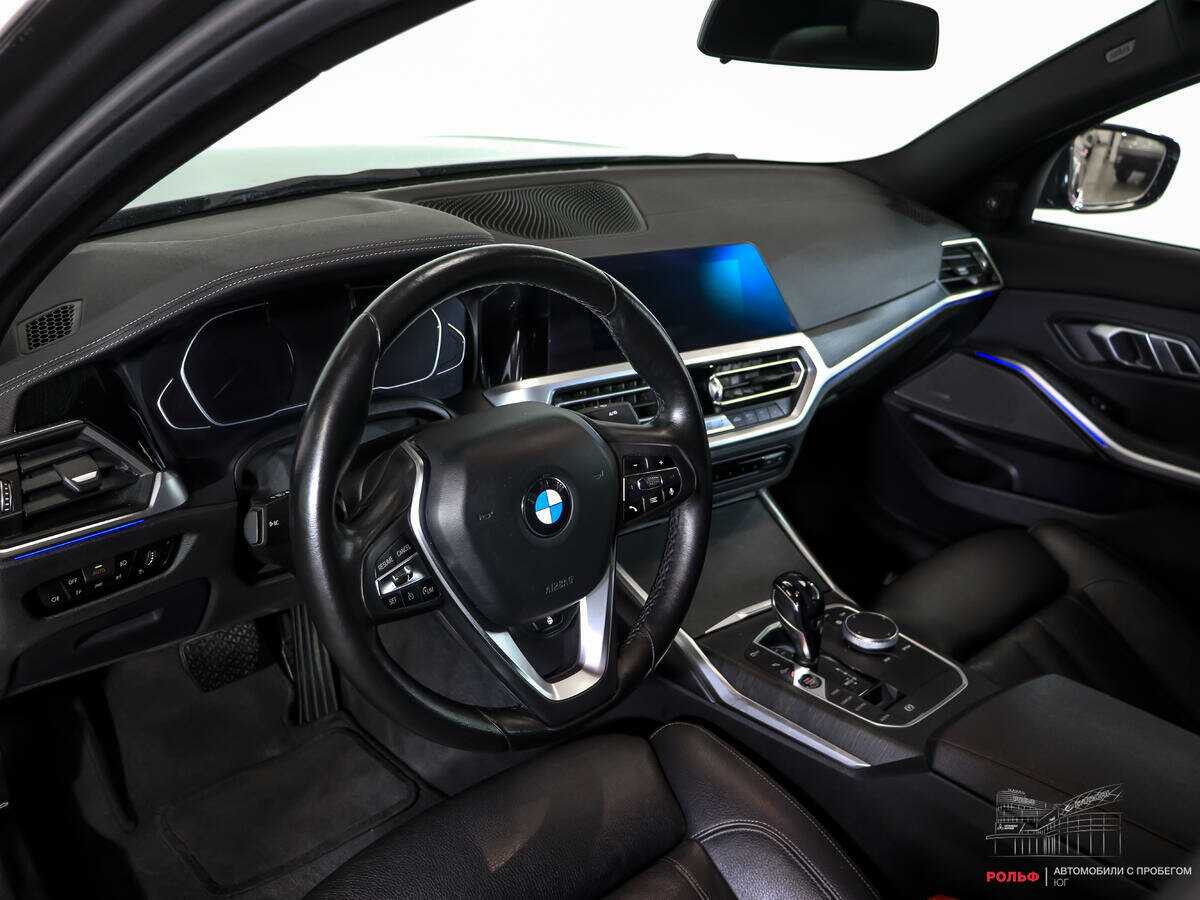 BMW 3 серии 320i, 2020 Фото №12