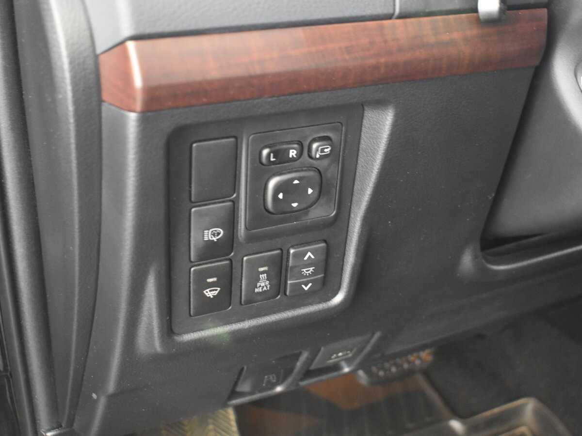 Toyota Land Cruiser Prado, 2013 Фото №9