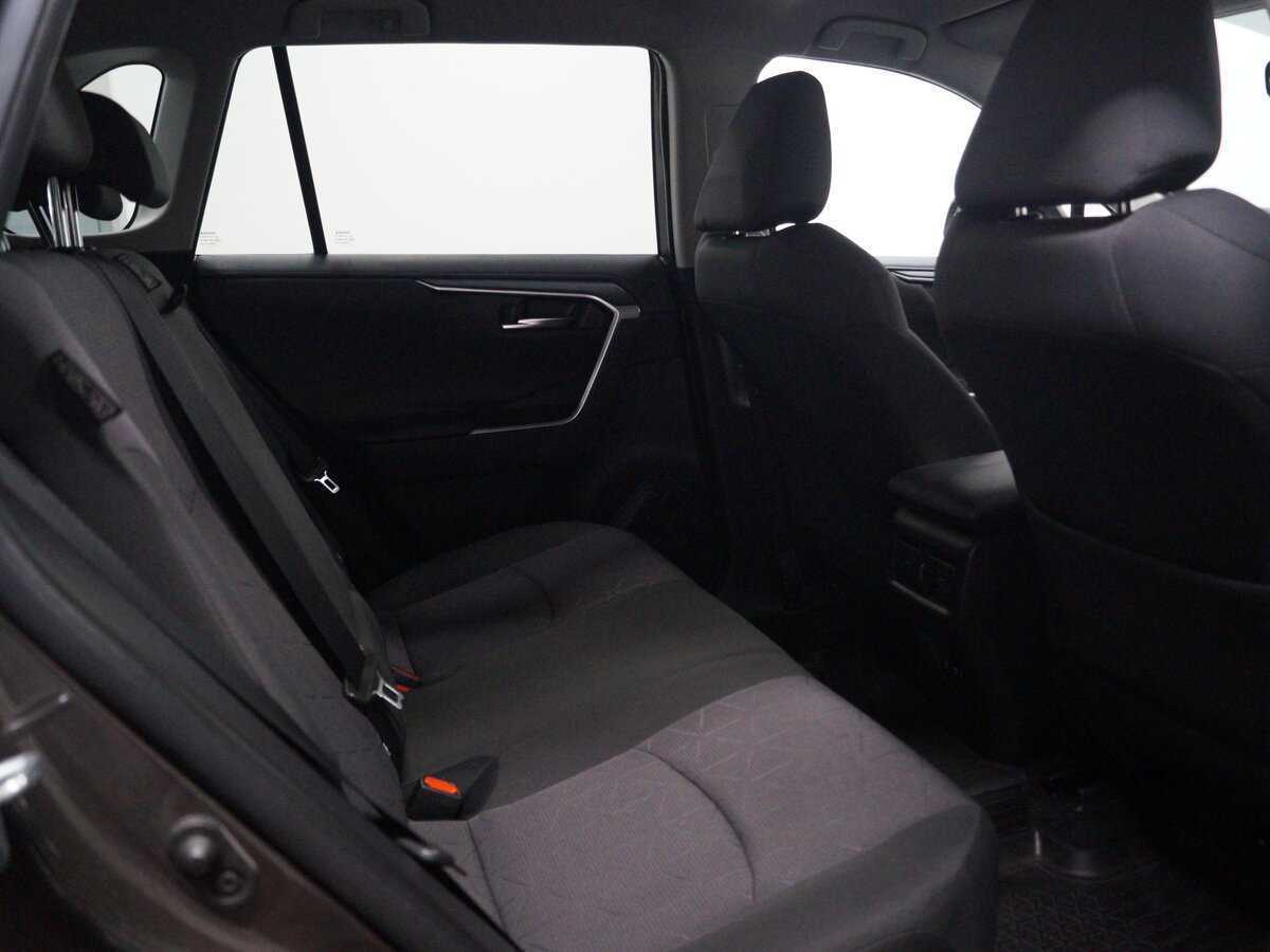 Toyota RAV4, 2020 Фото №20