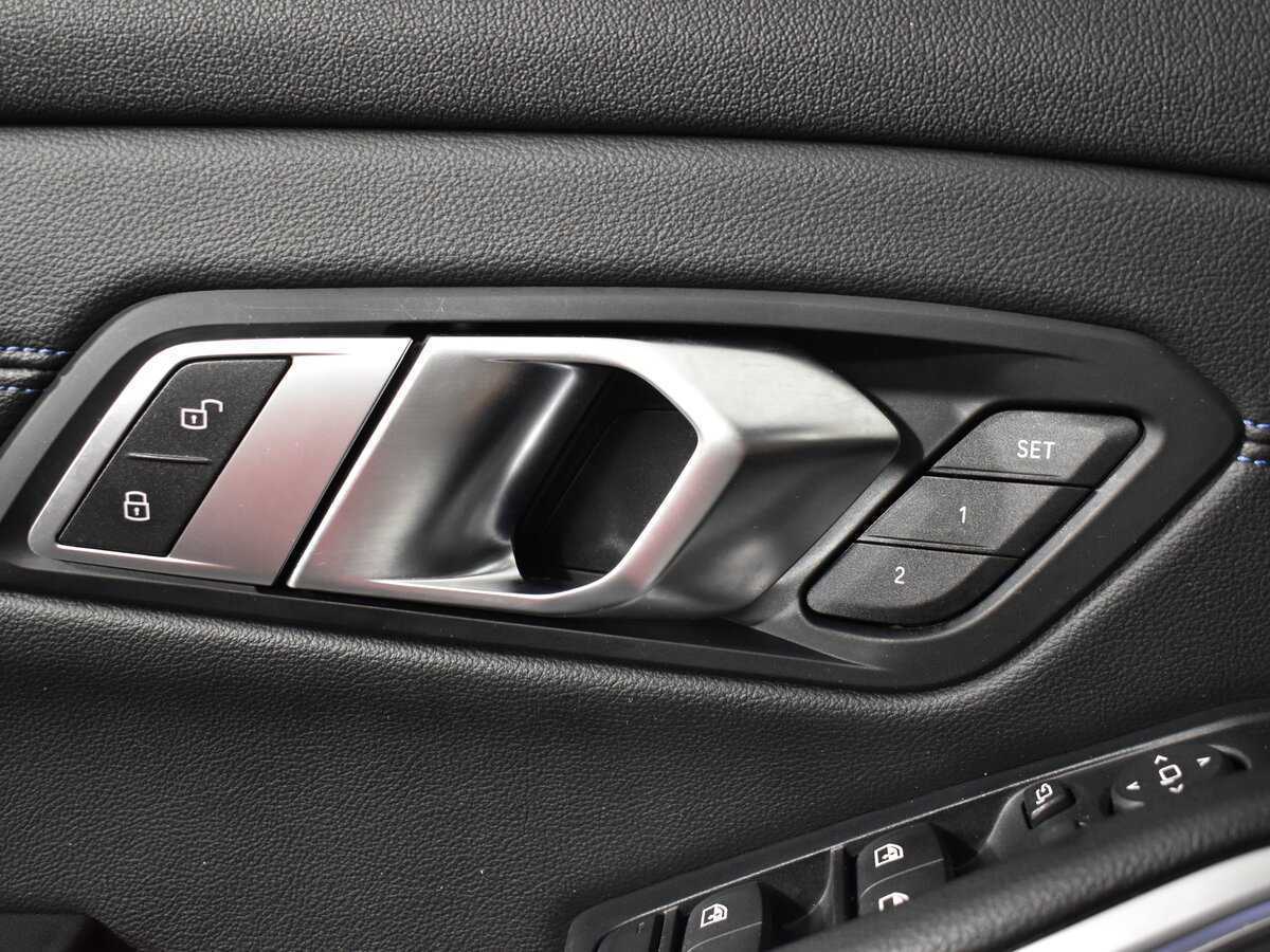 BMW 3 серии 320d xDrive, 2019 Фото №10