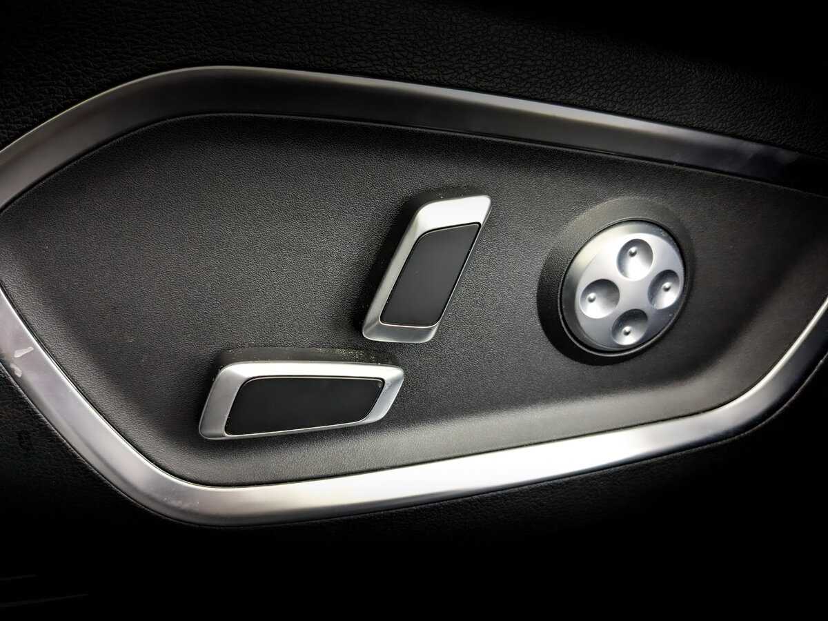 Geely Tugella, 2023 Фото №17