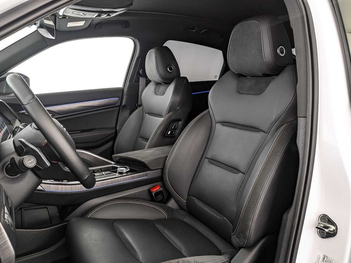 Geely Tugella, 2023 Фото №16