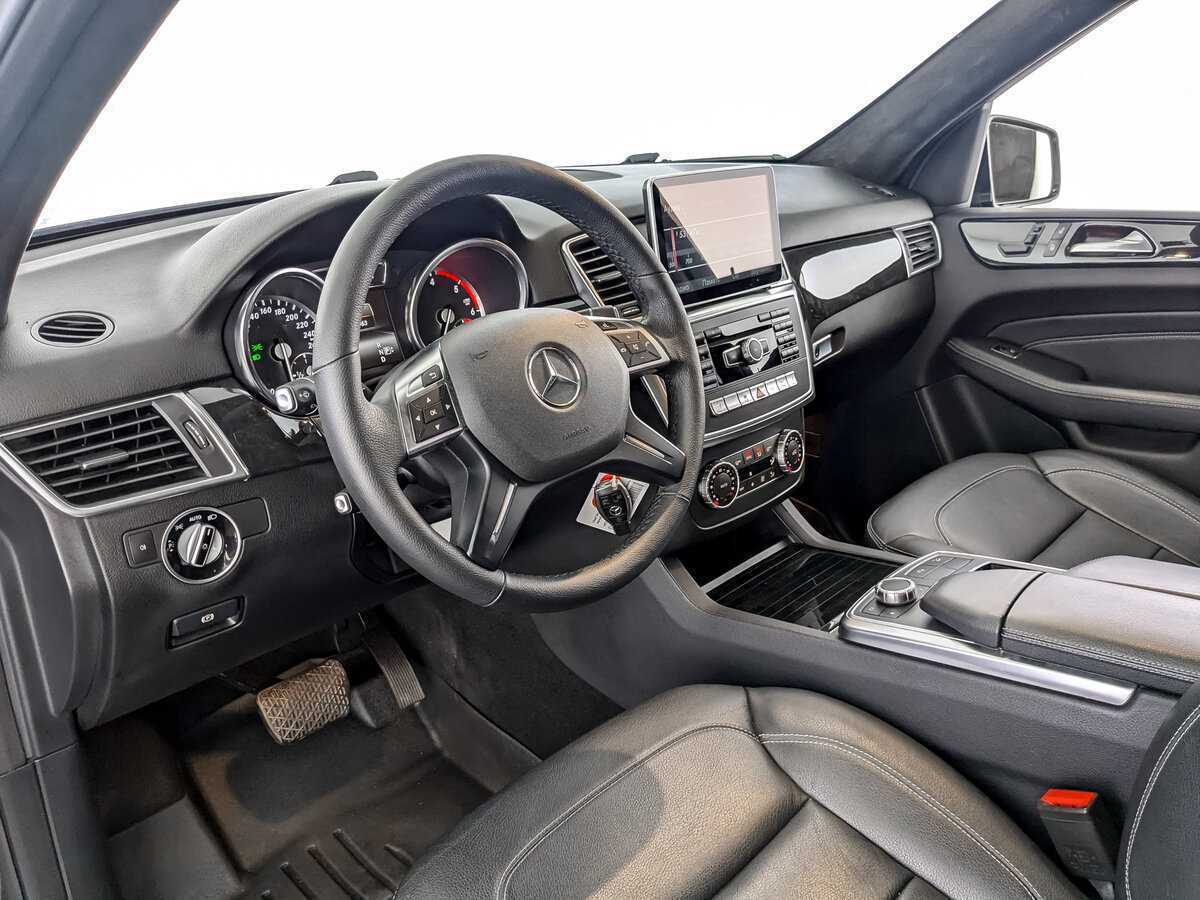 Mercedes-Benz M-Класс 350 CDI, 2014 Фото №14