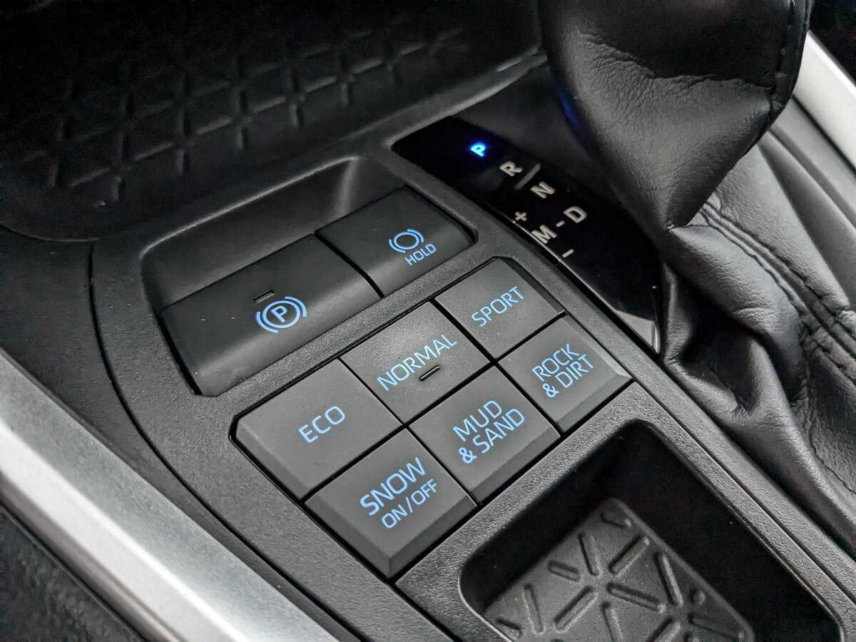 Toyota RAV4, 2021 Фото №23