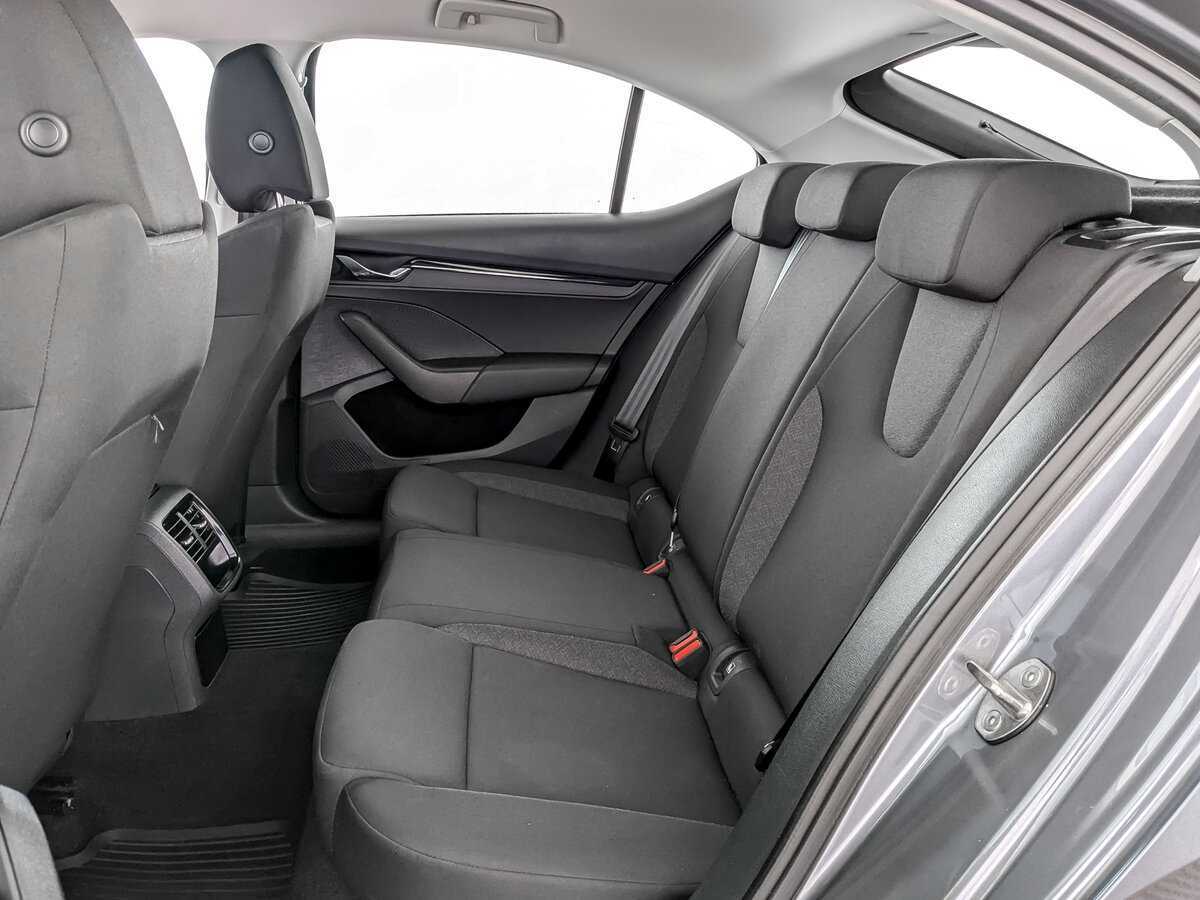 Skoda Octavia, 2021 Фото №10