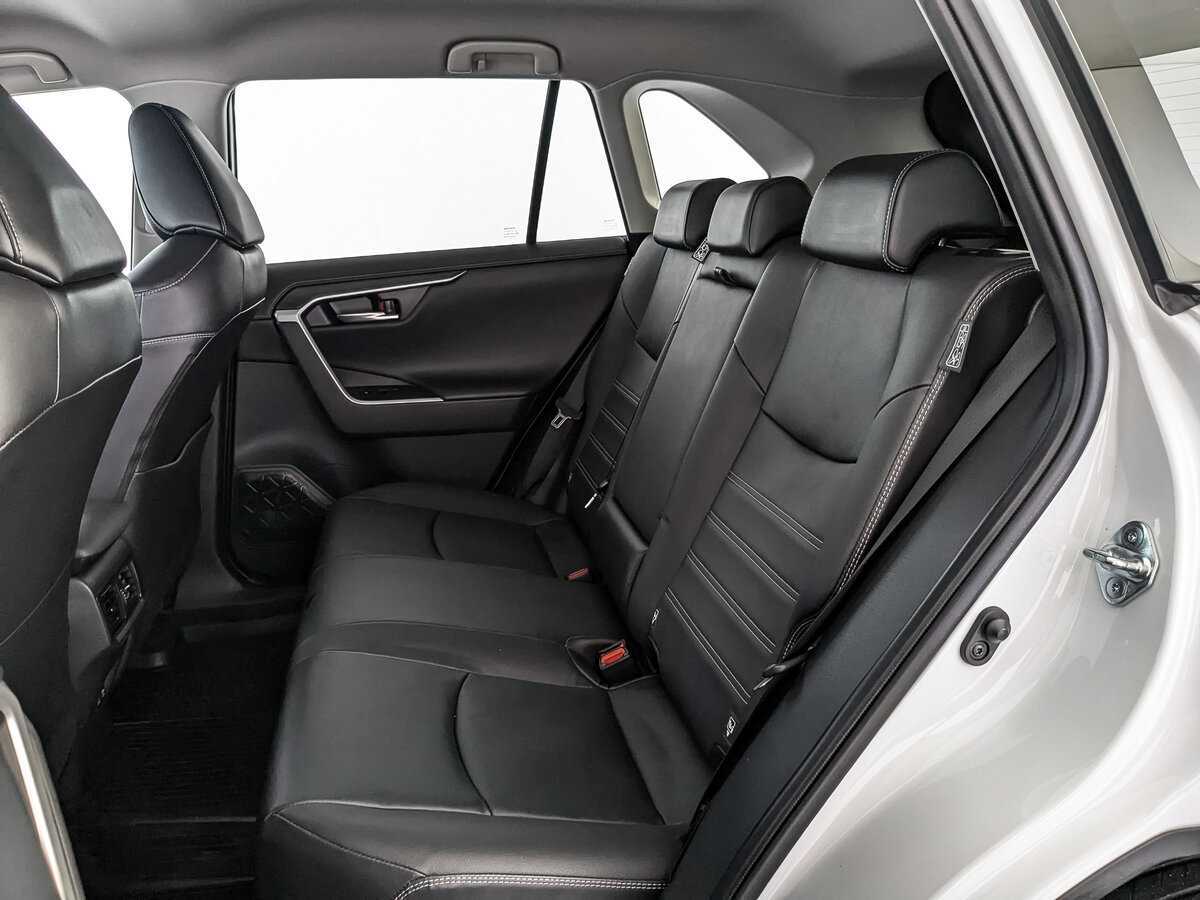Toyota RAV4, 2021 Фото №14