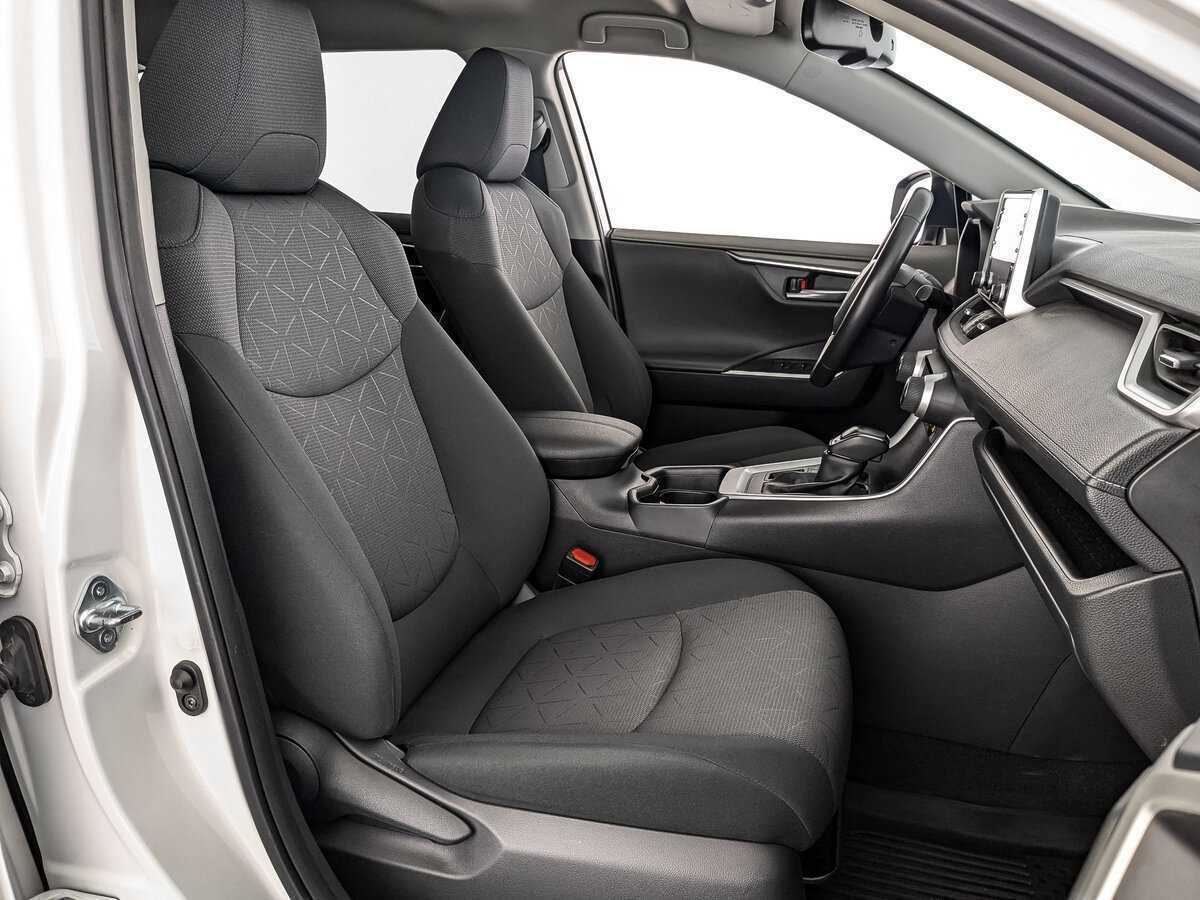 Toyota RAV4, 2021 Фото №20
