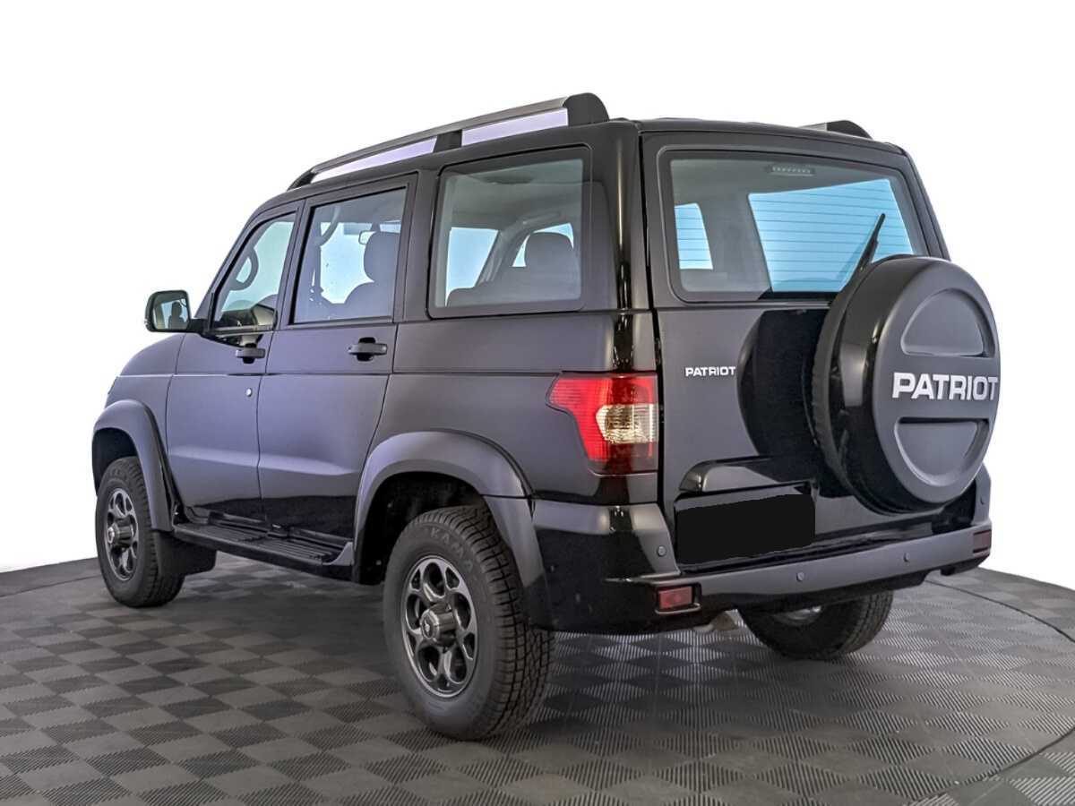 УАЗ Patriot, 2023 Фото №7