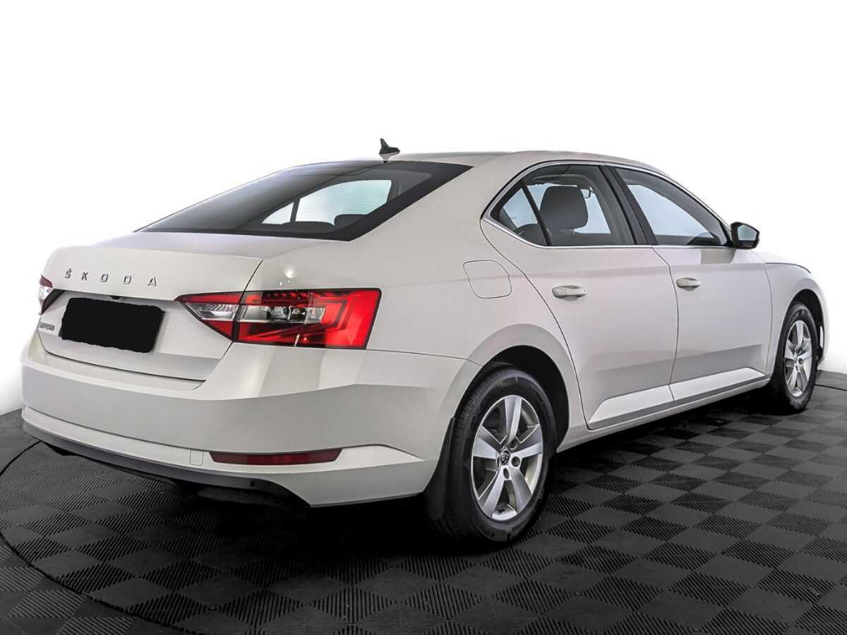 Skoda Superb, 2021 Фото №5