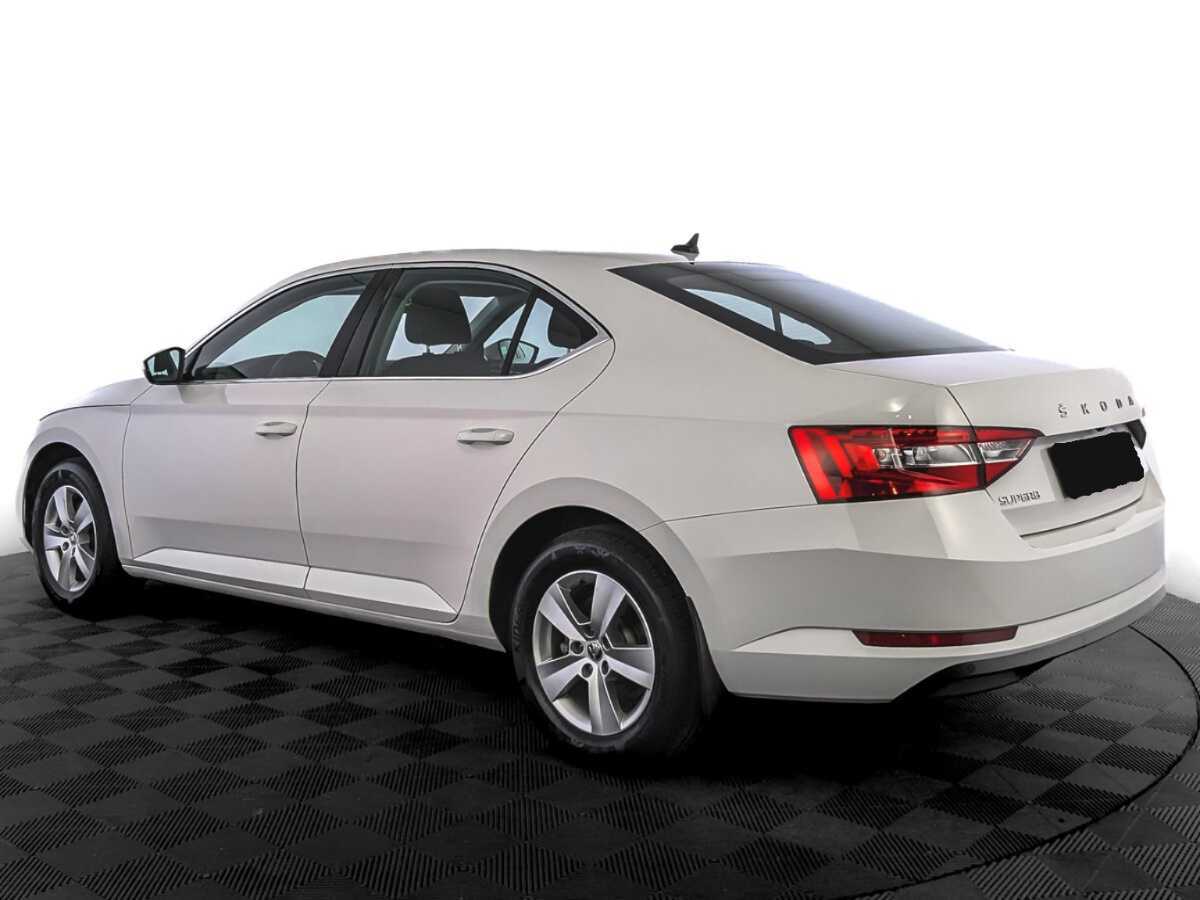Skoda Superb, 2021 Фото №7