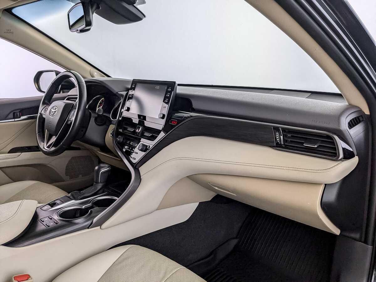 Toyota Camry, 2021 Фото №9