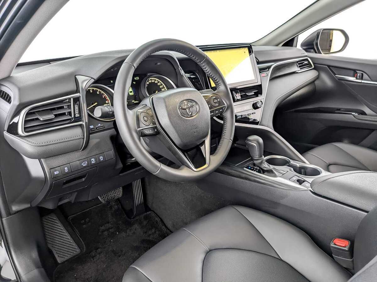 Toyota Camry, 2022 Фото №13