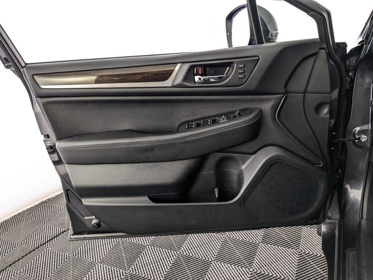 Subaru Outback, 2017 Фото №14