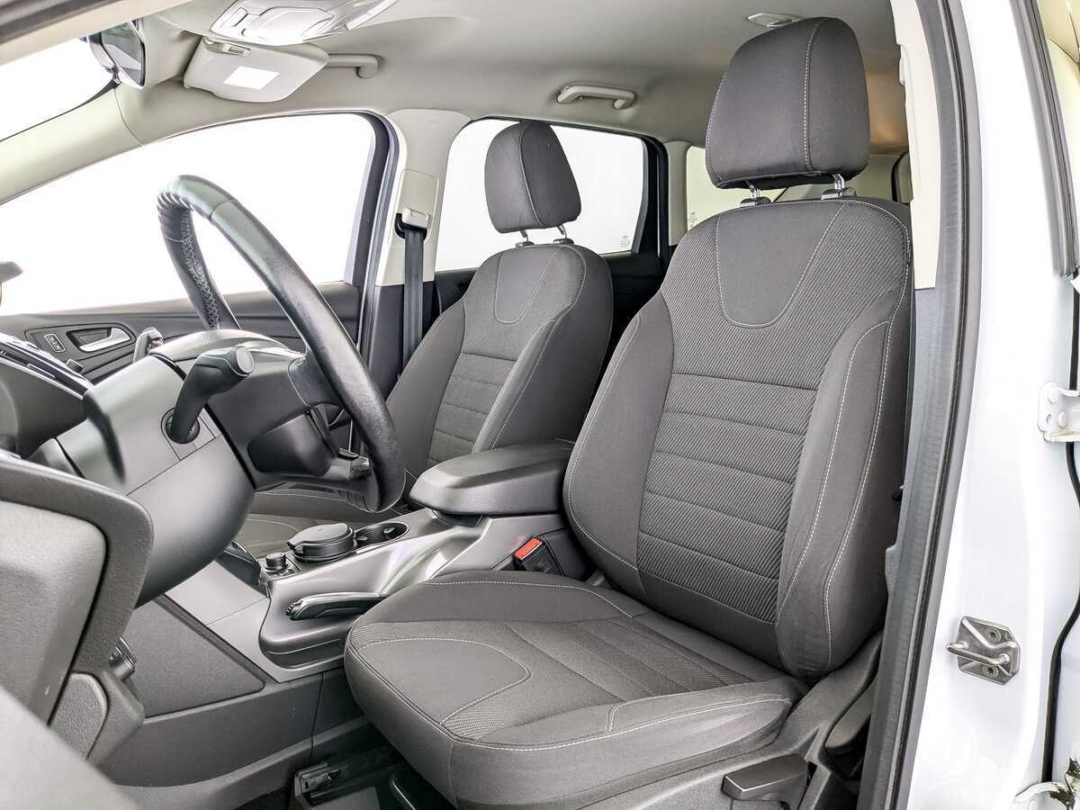 Ford Kuga, 2016 Фото №16