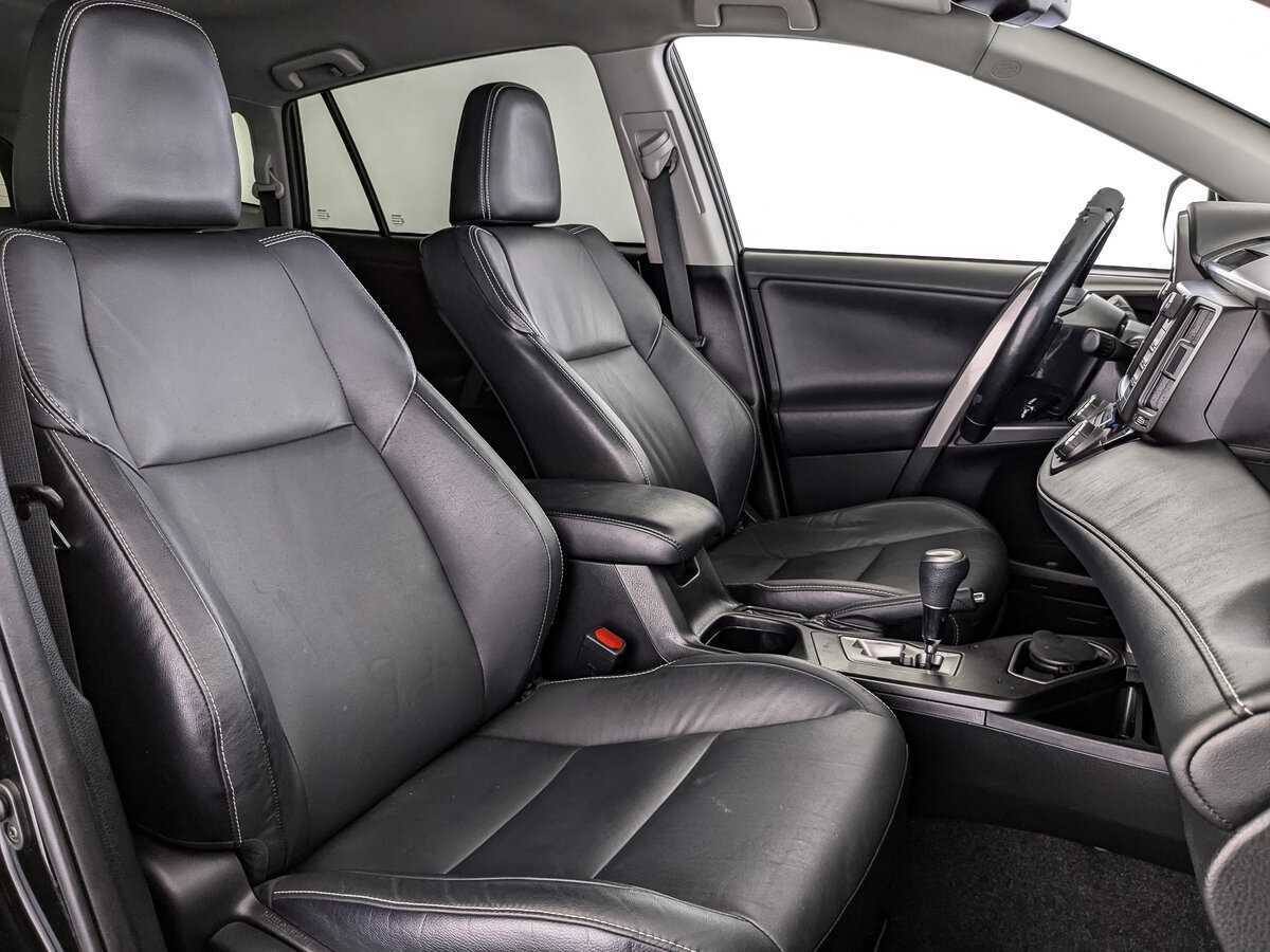 Toyota RAV4, 2017 Фото №20