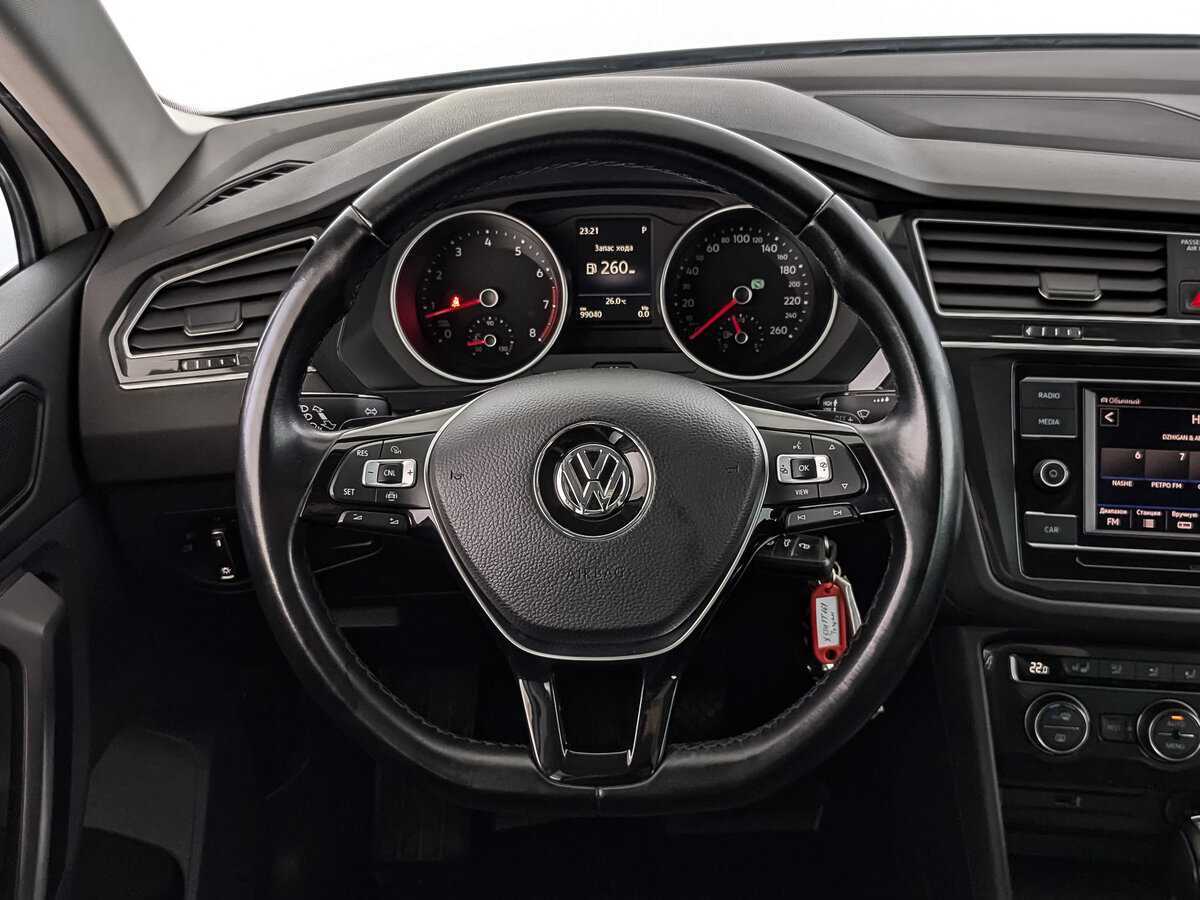 Volkswagen Tiguan, 2018 Фото №18