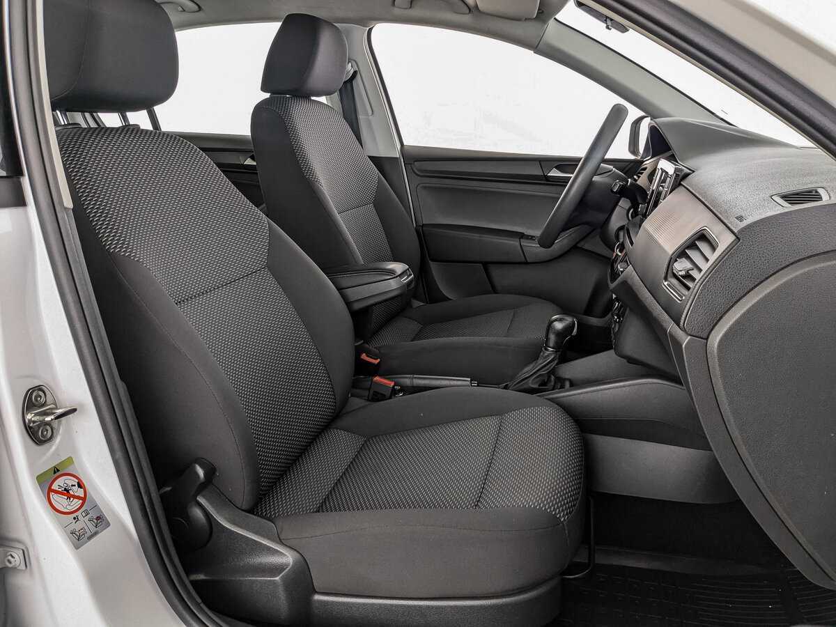 Volkswagen Polo, 2020 Фото №19