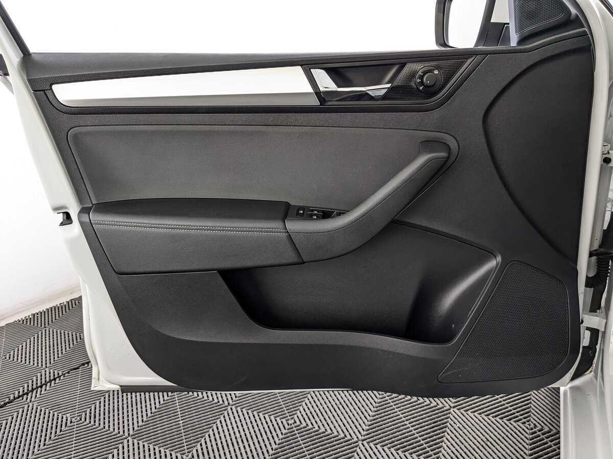 Skoda Rapid, 2019 Фото №15