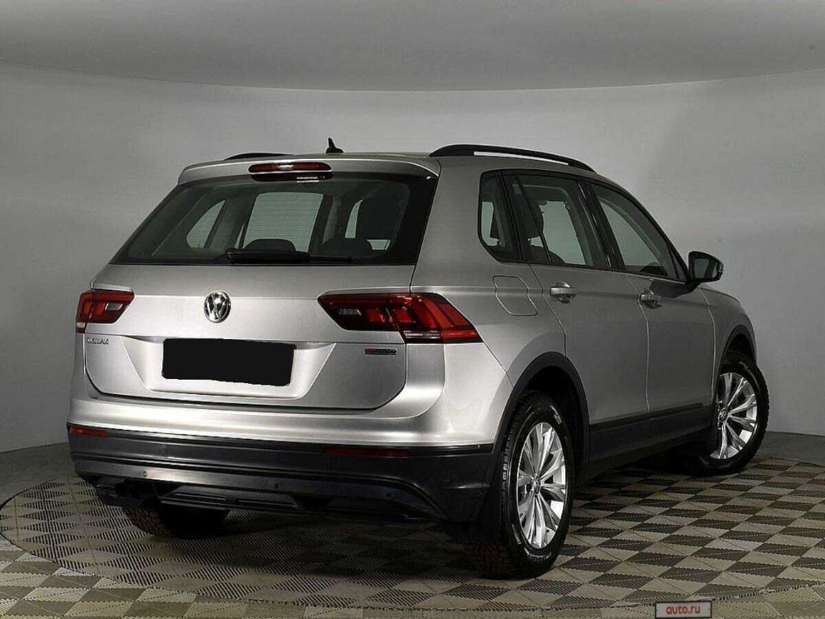 Volkswagen Tiguan, 2020 - 68 040 км. | Фото №2
