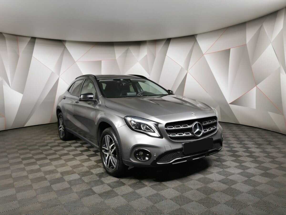Mercedes-Benz GLA 200, 2019 - 46 464 км. | Фото №3