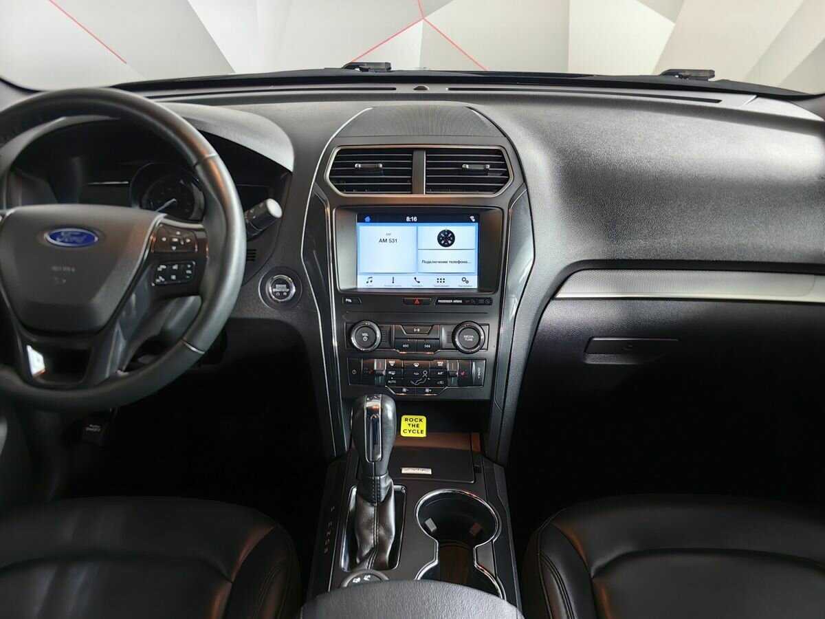 Ford Explorer, 2019 Фото №11