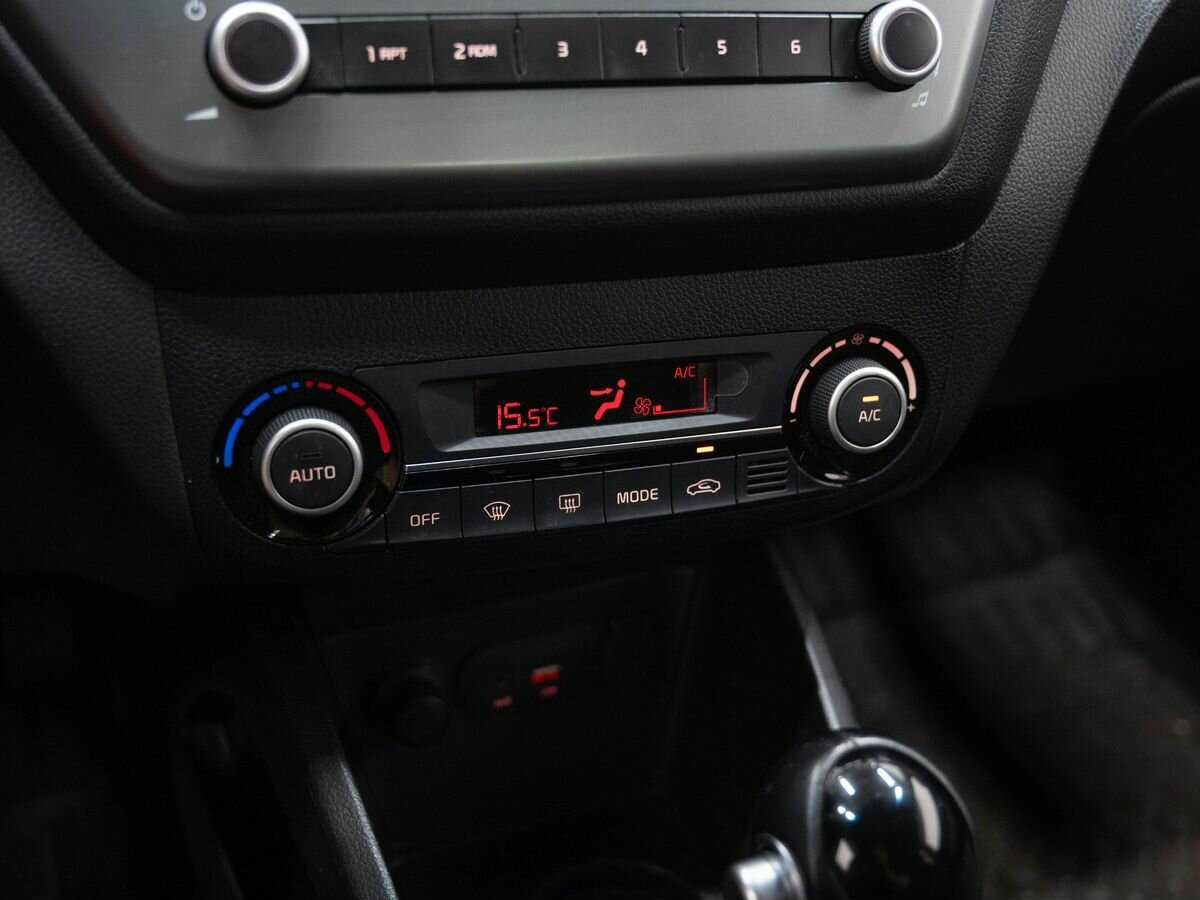 Kia Rio, 2016 Фото №19