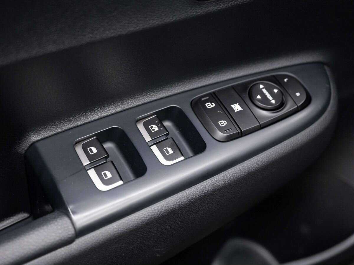 Kia Rio X-Line, 2018 Фото №17