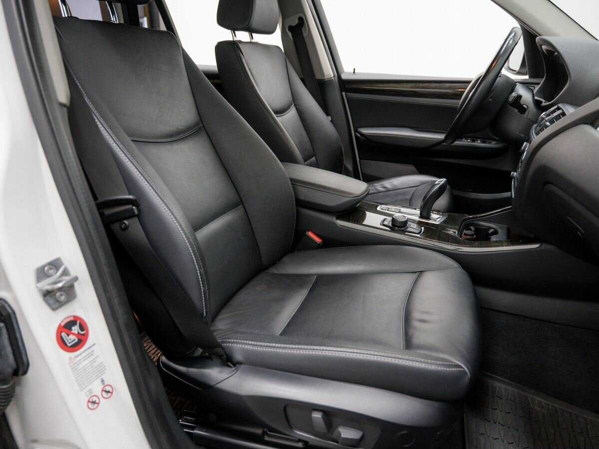 BMW X3 28i xDrive, 2013 Фото №7