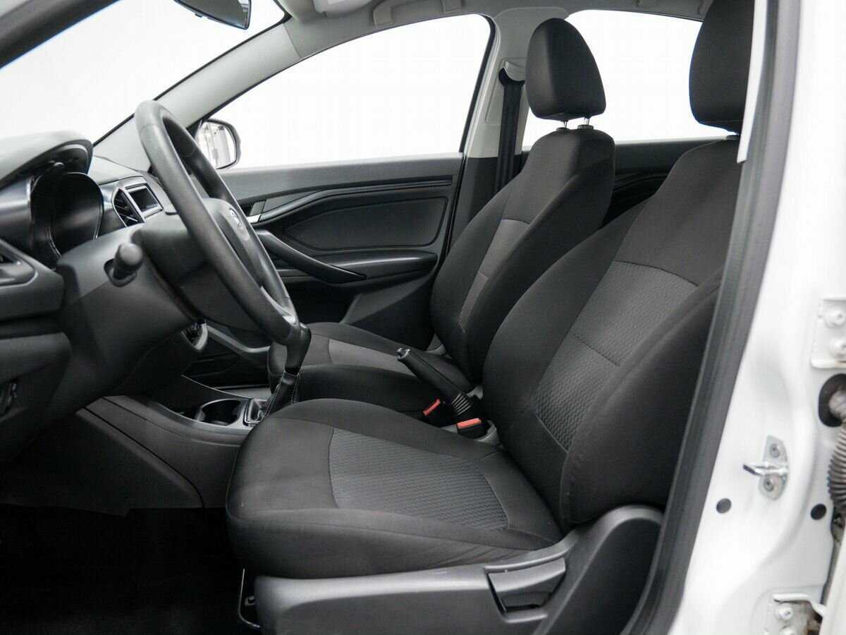 Lada (ВАЗ) Vesta, 2019 Фото №14