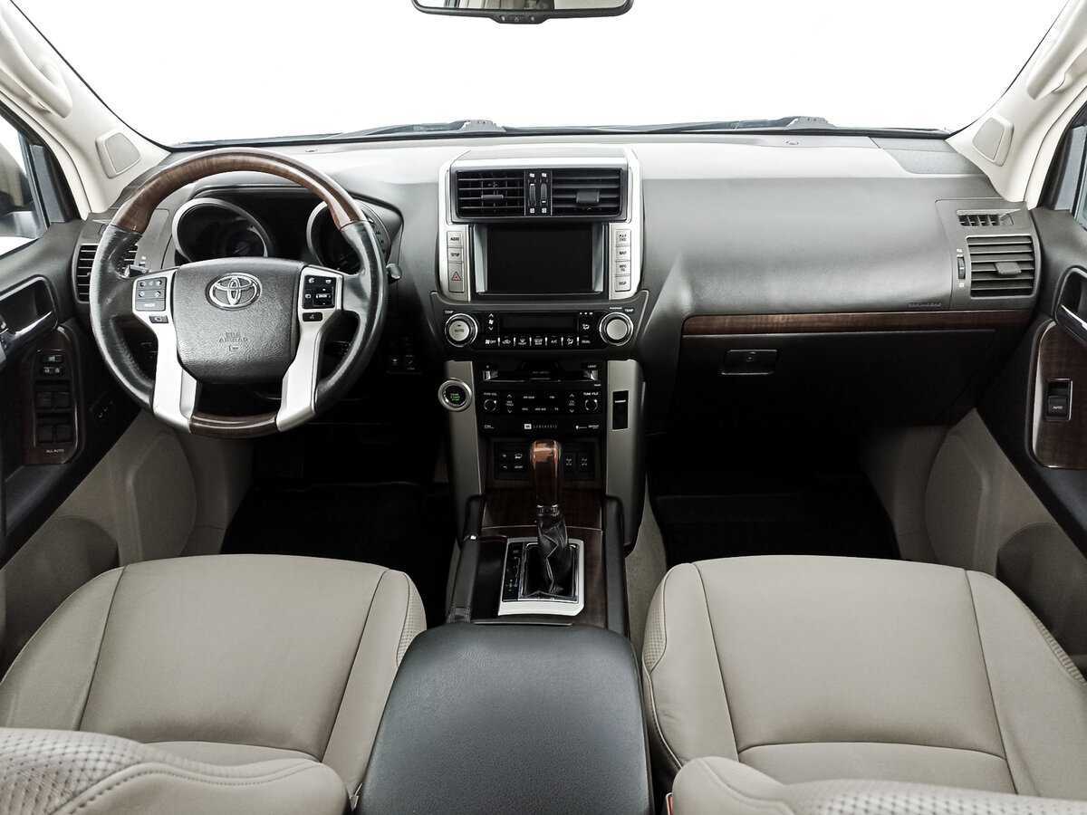 Toyota Land Cruiser Prado, 2013 Фото №10