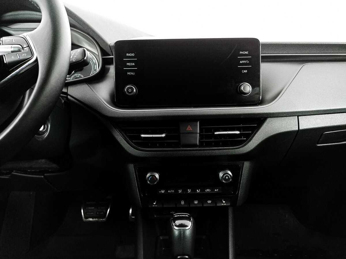 Skoda Rapid, 2021 Фото №13