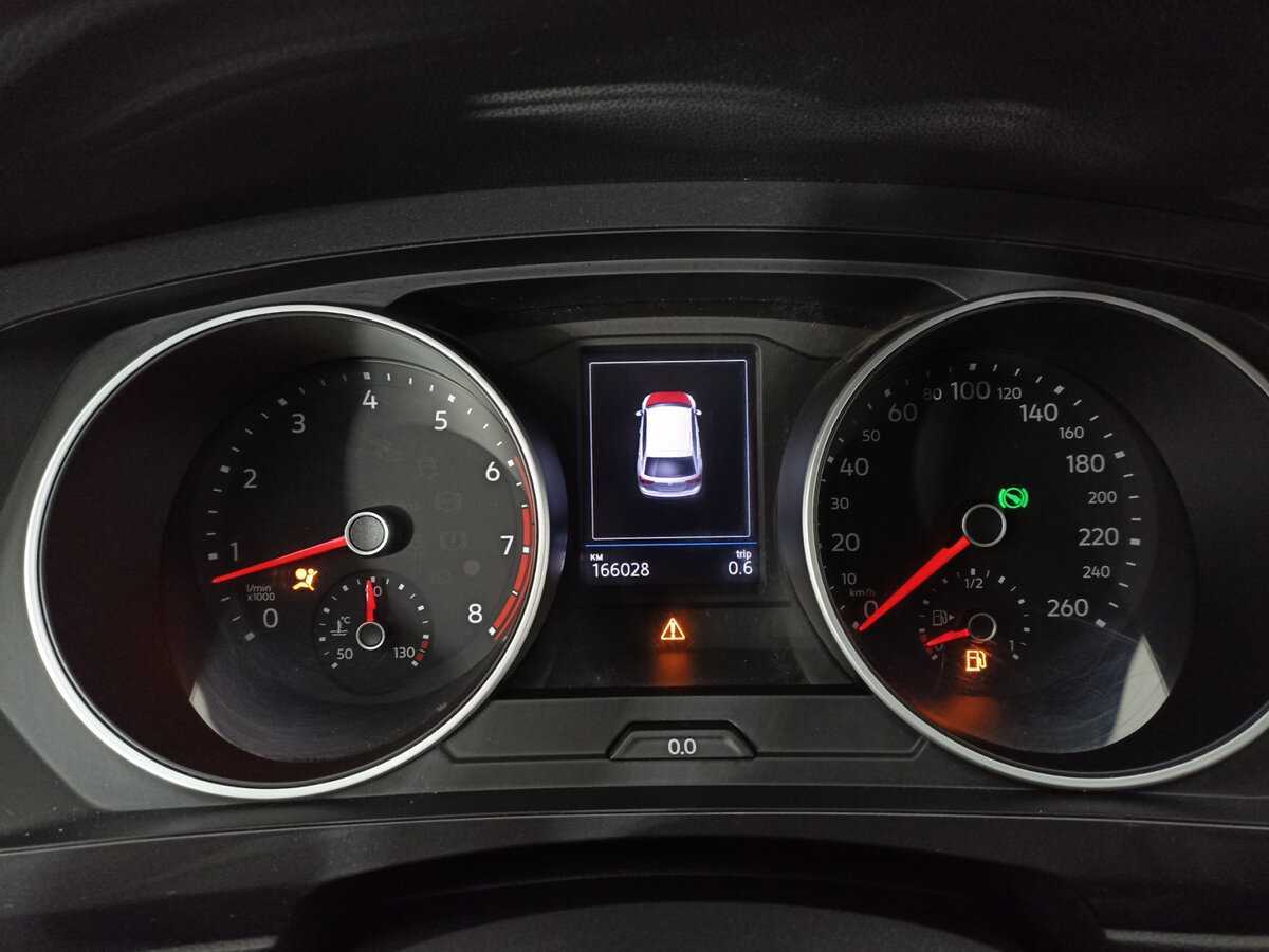 Volkswagen Tiguan, 2017 Фото №11