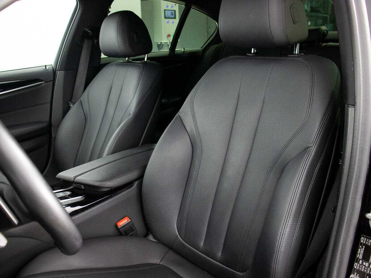 BMW 5 серии 520d xDrive, 2017 Фото №11