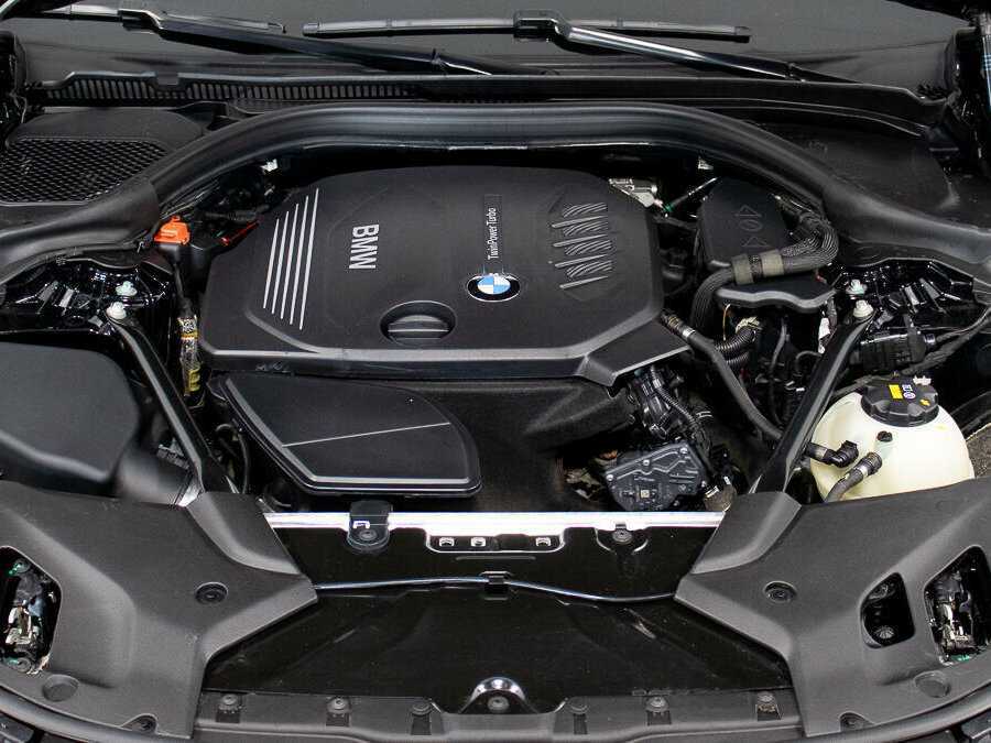 BMW 5 серии 520d xDrive, 2017 Фото №24