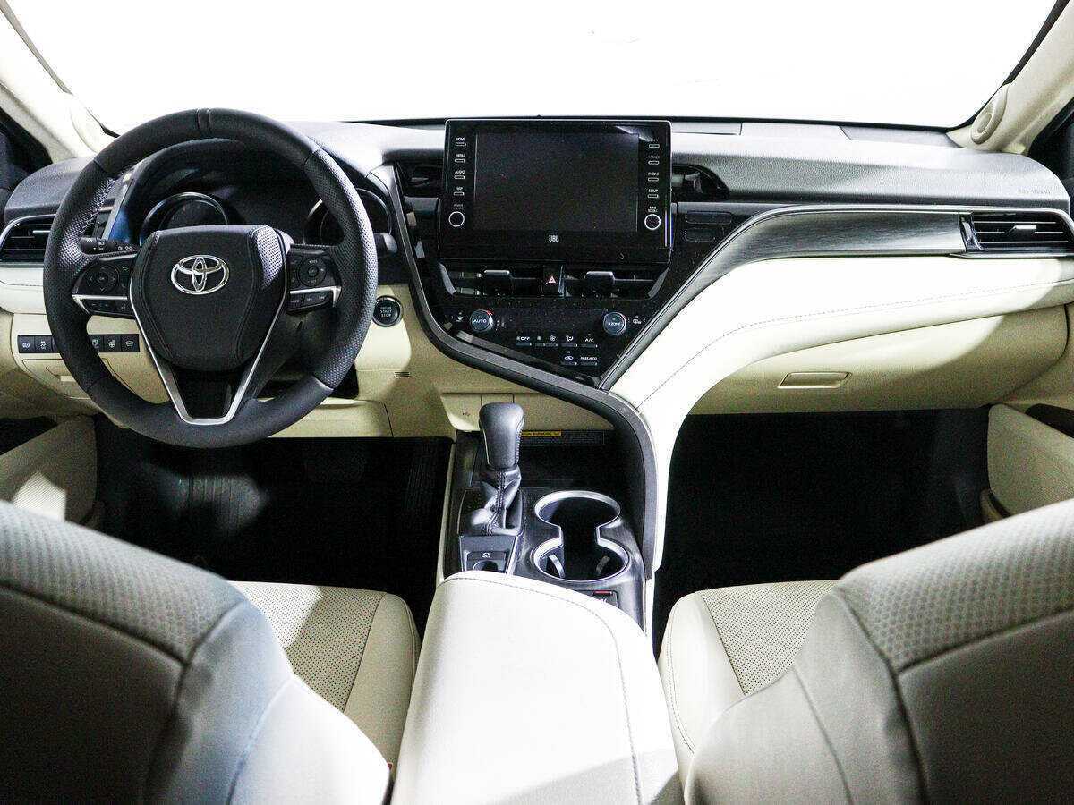 Toyota Camry, 2021 Фото №10