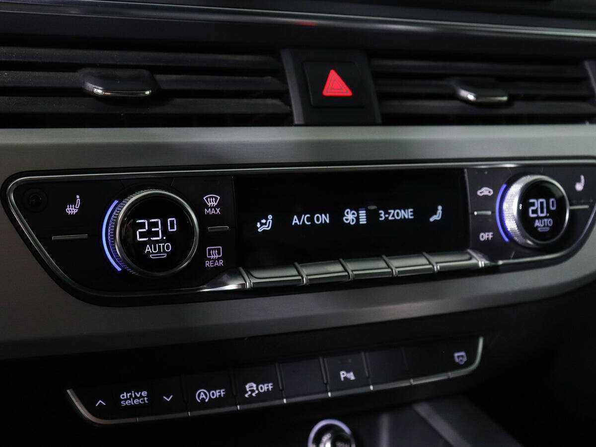 Audi A4, 2019 Фото №15