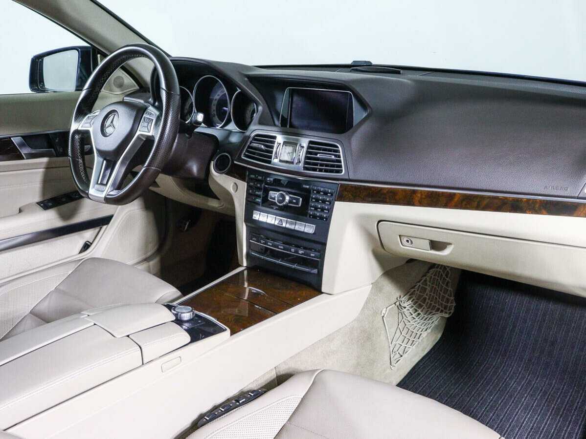 Mercedes-Benz E-Класс 200, 2013 Фото №7